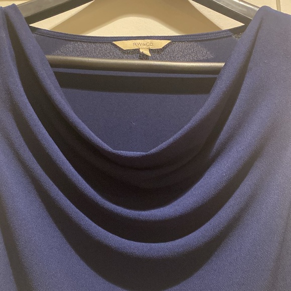 RW&Co sleeveless top. Size M - Picture 3 of 6